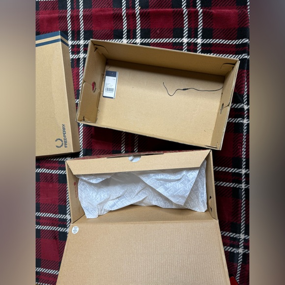 Mens Vans Off The Wall & Fred Perry Size 8 Shoe Boxes - Picture 6 of 7